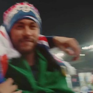 大鸡巴重生操骚屄浪货
